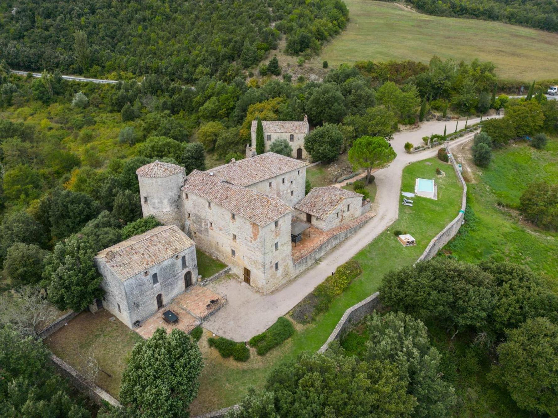 Castello Valenzino Bed and Breakfast Antognola Eksteriør billede